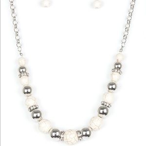 White crackle stone with silver necklace 🪄✨